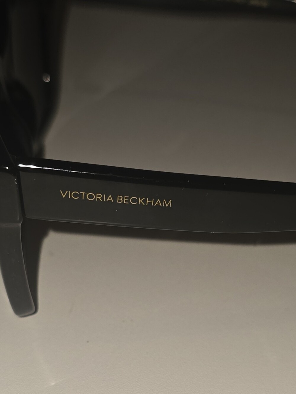 Victoria Beckham VB644S 001 Black Gradient Square Sunglasses - NIB Full Set - Picture 8 of 11